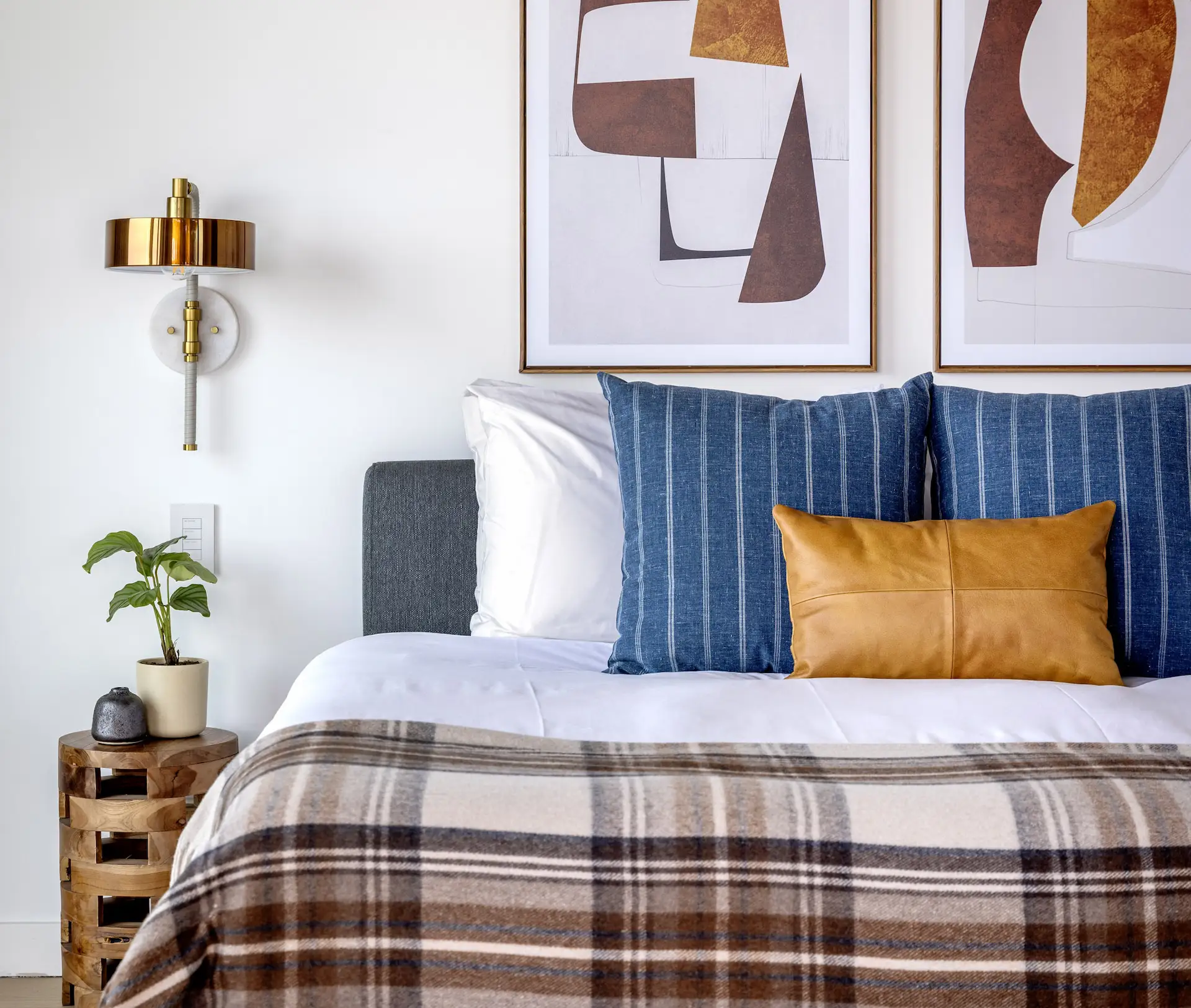 Outlook Liberty Suite room at Governors Island by Collective Retreats