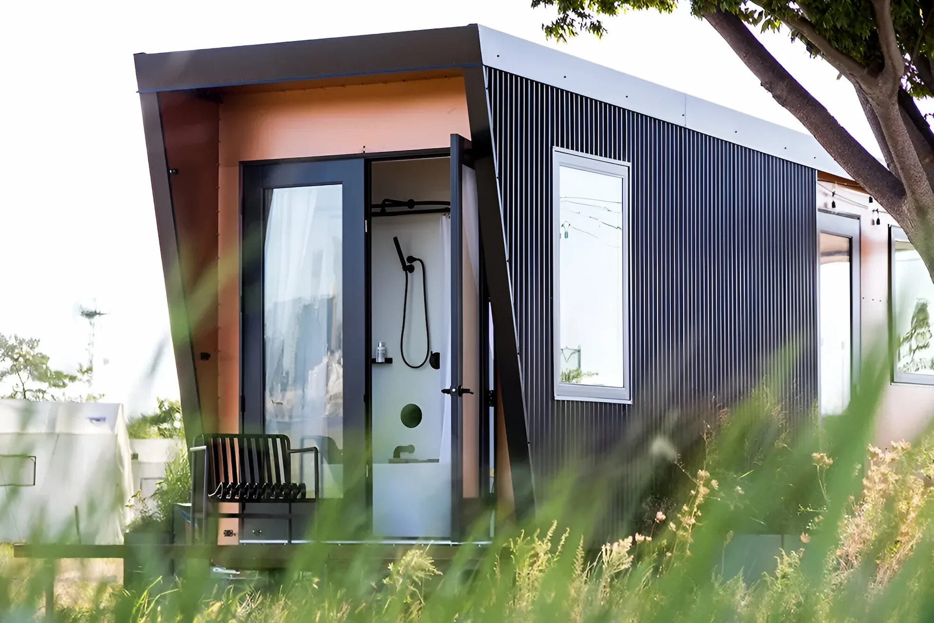 Outlook Shelter accommodation exterior
